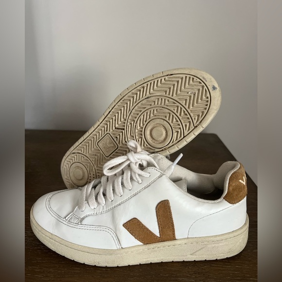 VEJA Sneakers V-12 extra white camel sneakers in 5 - Picture 6 of 7